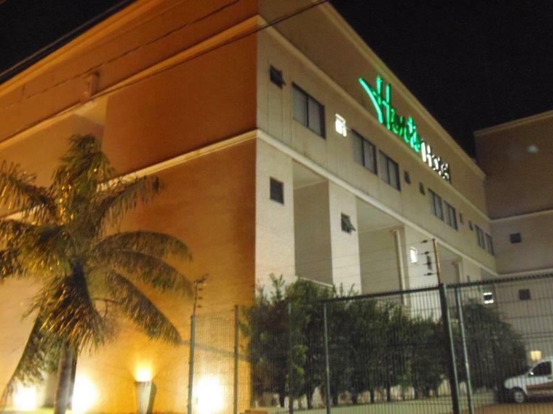 רונדונופוליס Hotel Horto מראה חיצוני תמונה